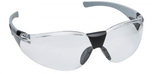 équipement - lunettes de sécurité, généralement en plastique, elles sont légères, plutôt solides, ne coûtent que quelques euros.